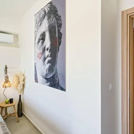 Modern Family Leba With Terrace View, Private Pool & Bbq Villa