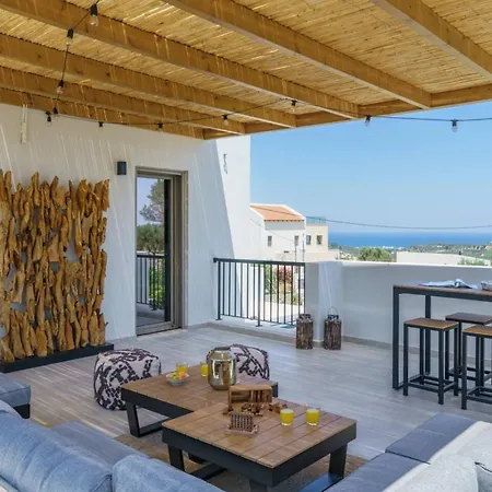 Villa Modern Family Leba With Terrace View, Private Pool & Bbq *